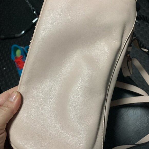 - Michael kors back pack pink with studs - Picture 5 of 13